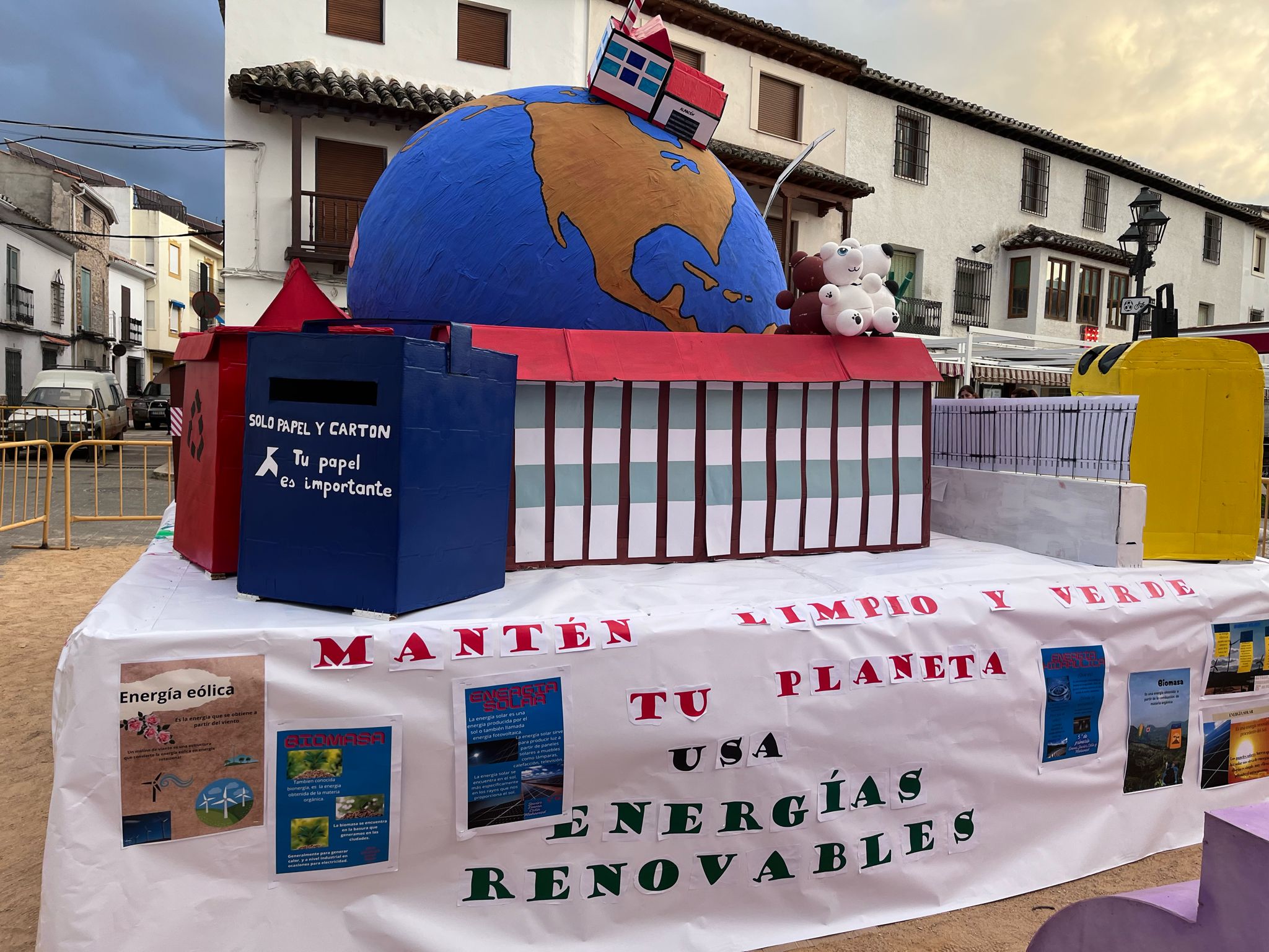 Lee más sobre el artículo Villahermosa (Ciudad Real) celebra San José con mensaje ambiental en su falla infantil